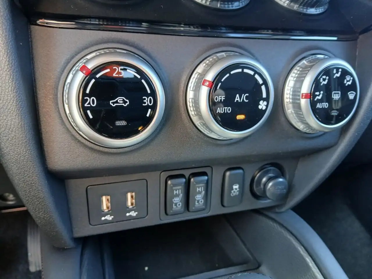 Mitsubishi RVR снимка Mitsubishi RVR