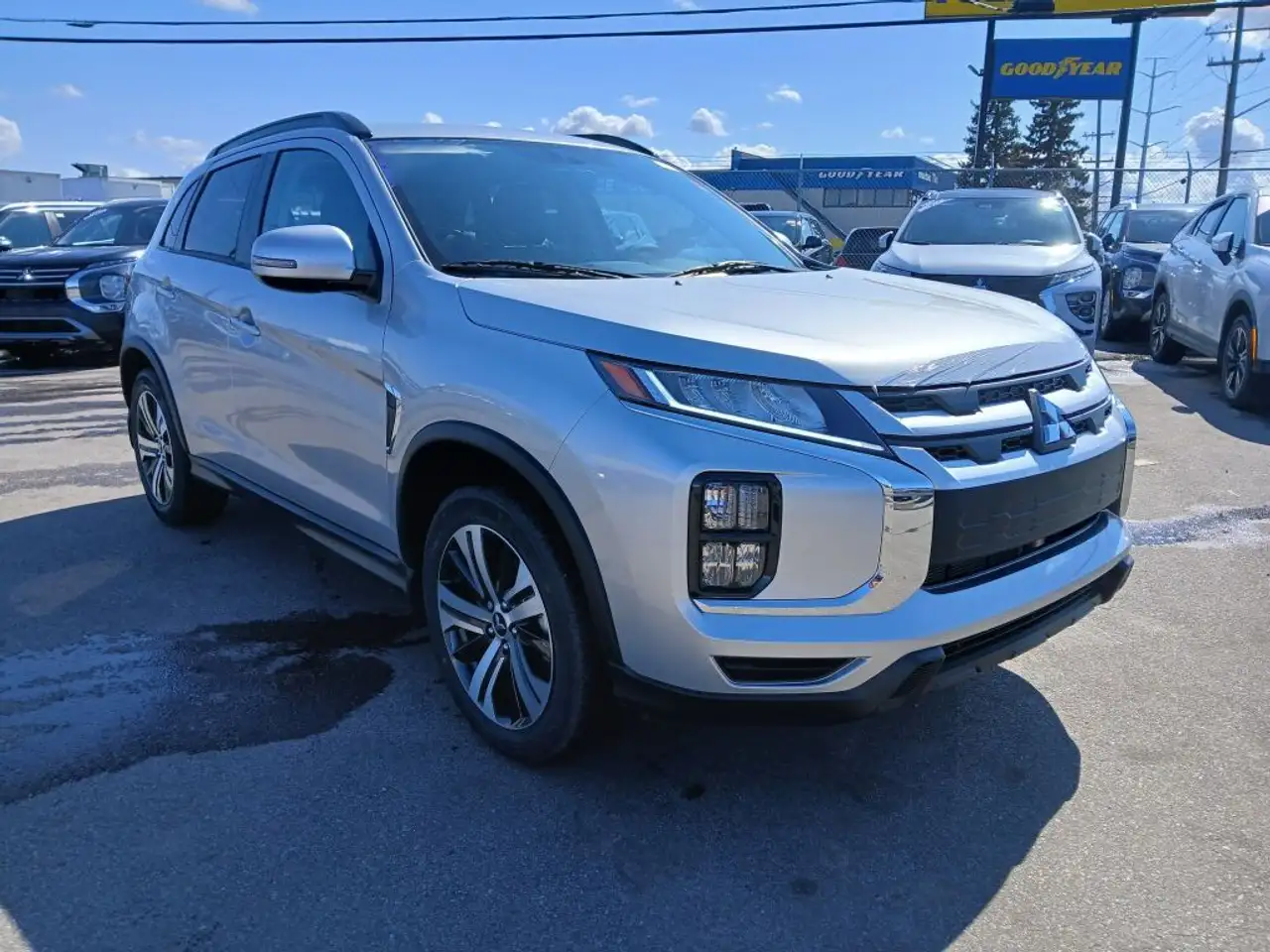 Mitsubishi RVR снимка Mitsubishi RVR