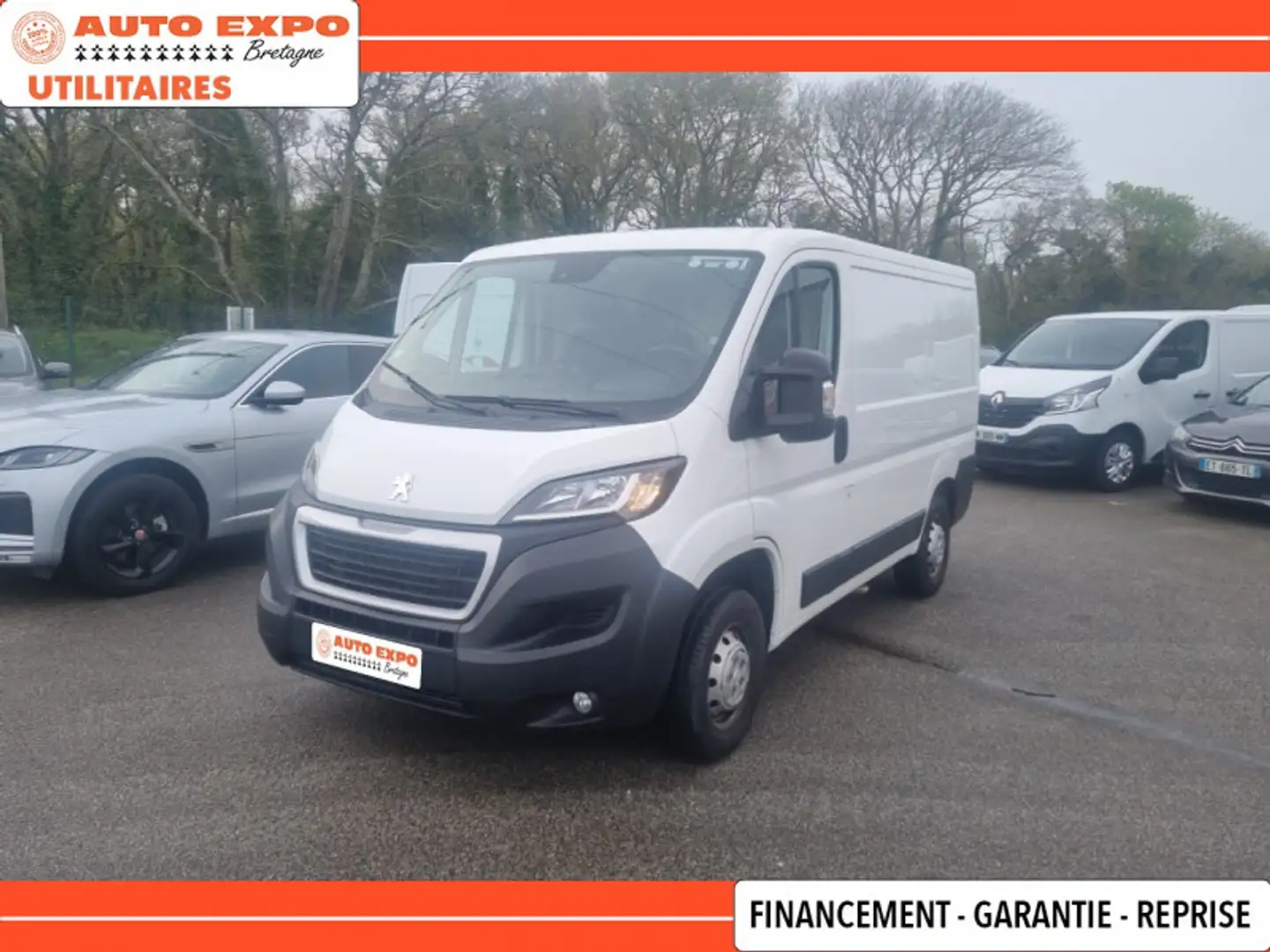 Peugeot Boxer 333 L1H1 2.2 BLUEHDI S\u0026S 140CH ASPHALT 13740  - 2