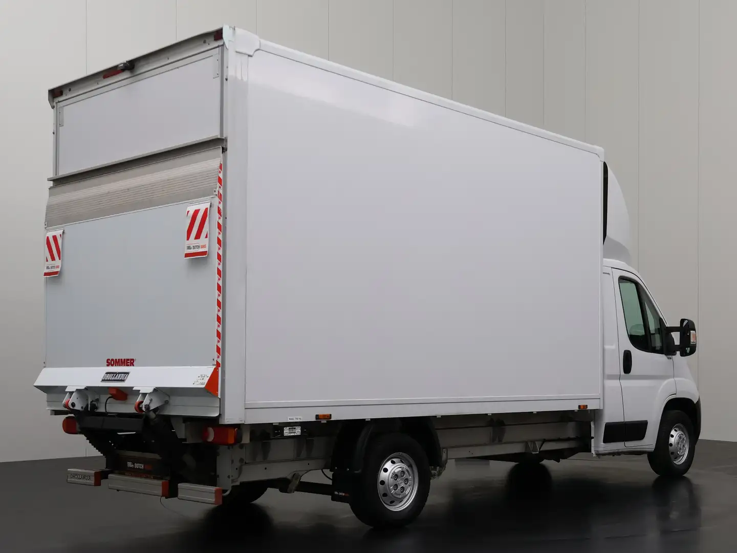 Opel Movano 2.2HDi 140PK Bakwagen | Laadklep | Camera | 3-Zits Blanc - 2