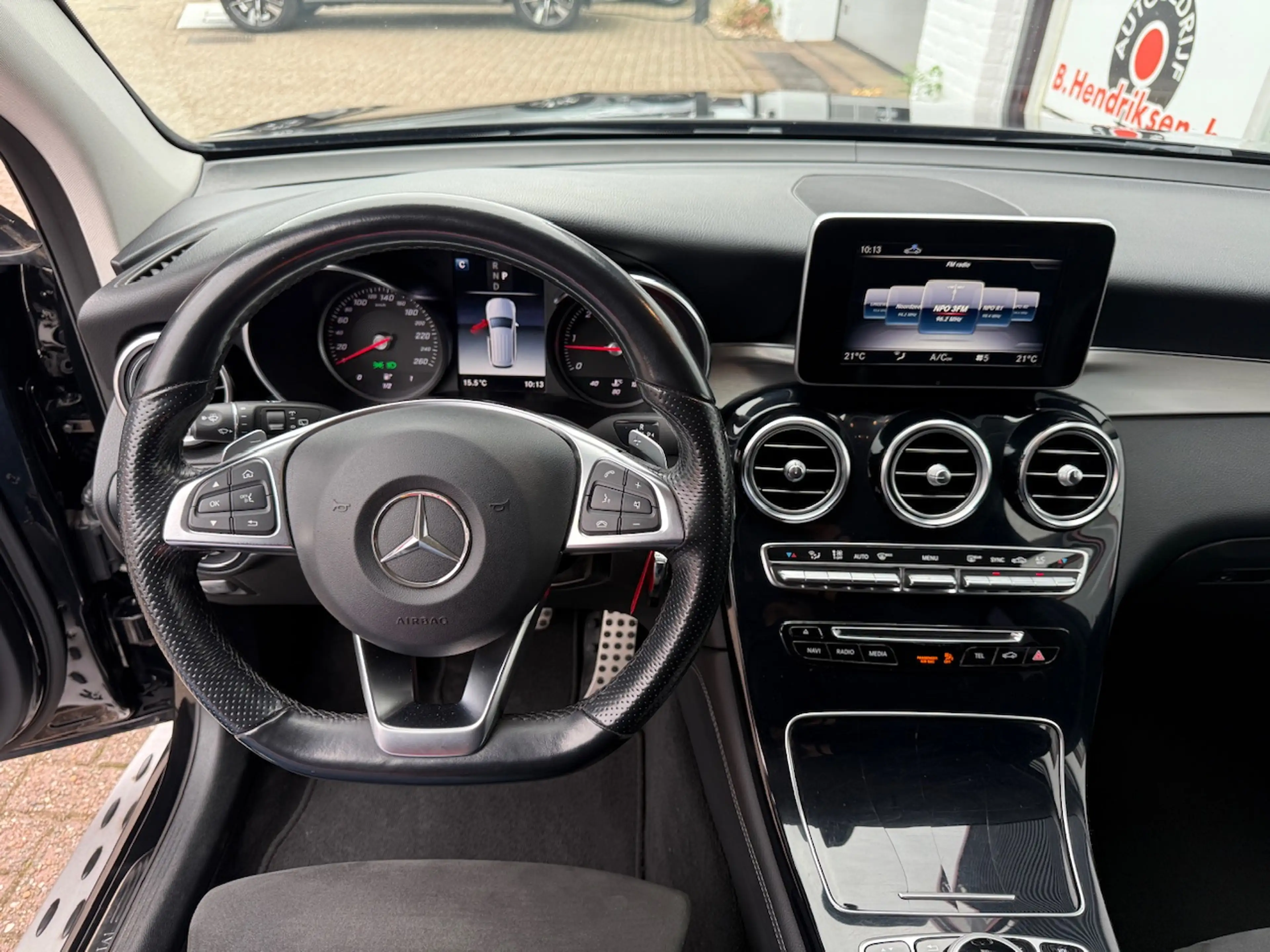 Mercedes-Benz GLC 250 GLC 250D 4 Matic AMG/ Grijs kenteken ombouw/ Trekh — photo 15
