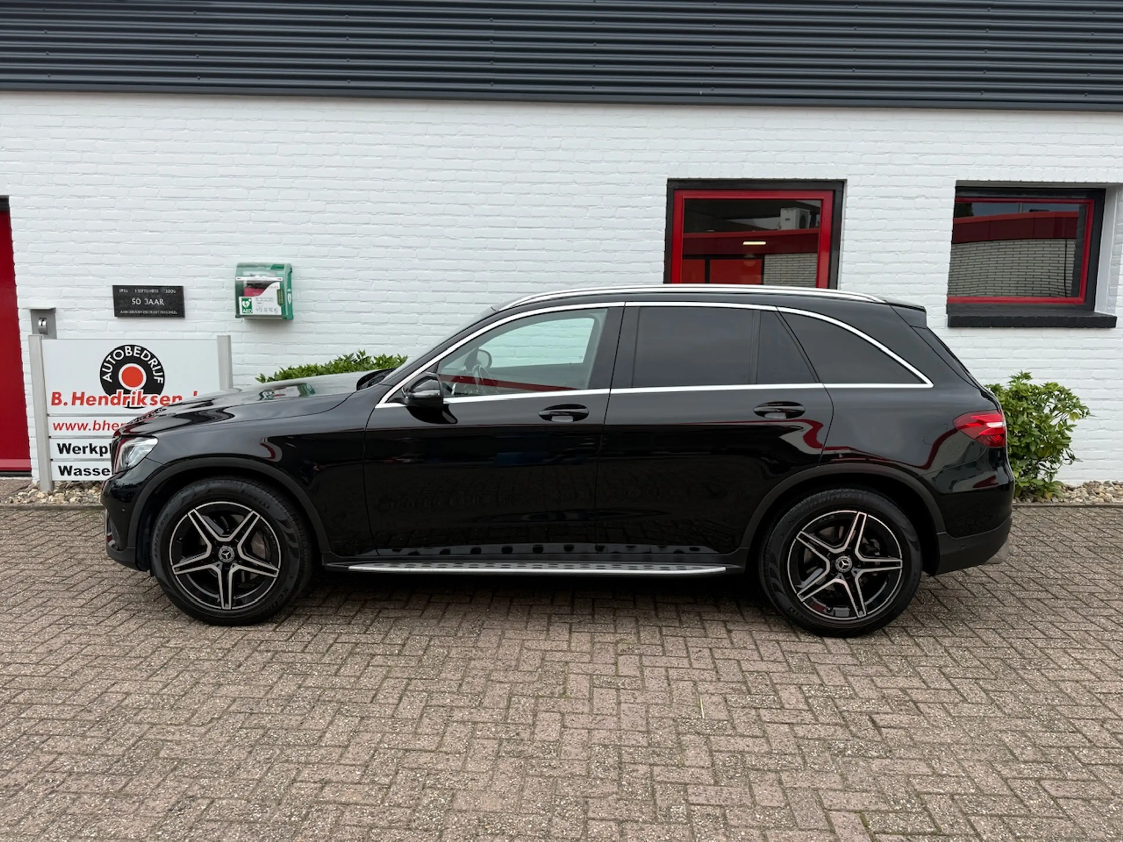 Mercedes-Benz GLC 250 GLC 250D 4 Matic AMG/ Grijs kenteken ombouw/ Trekh — photo 5