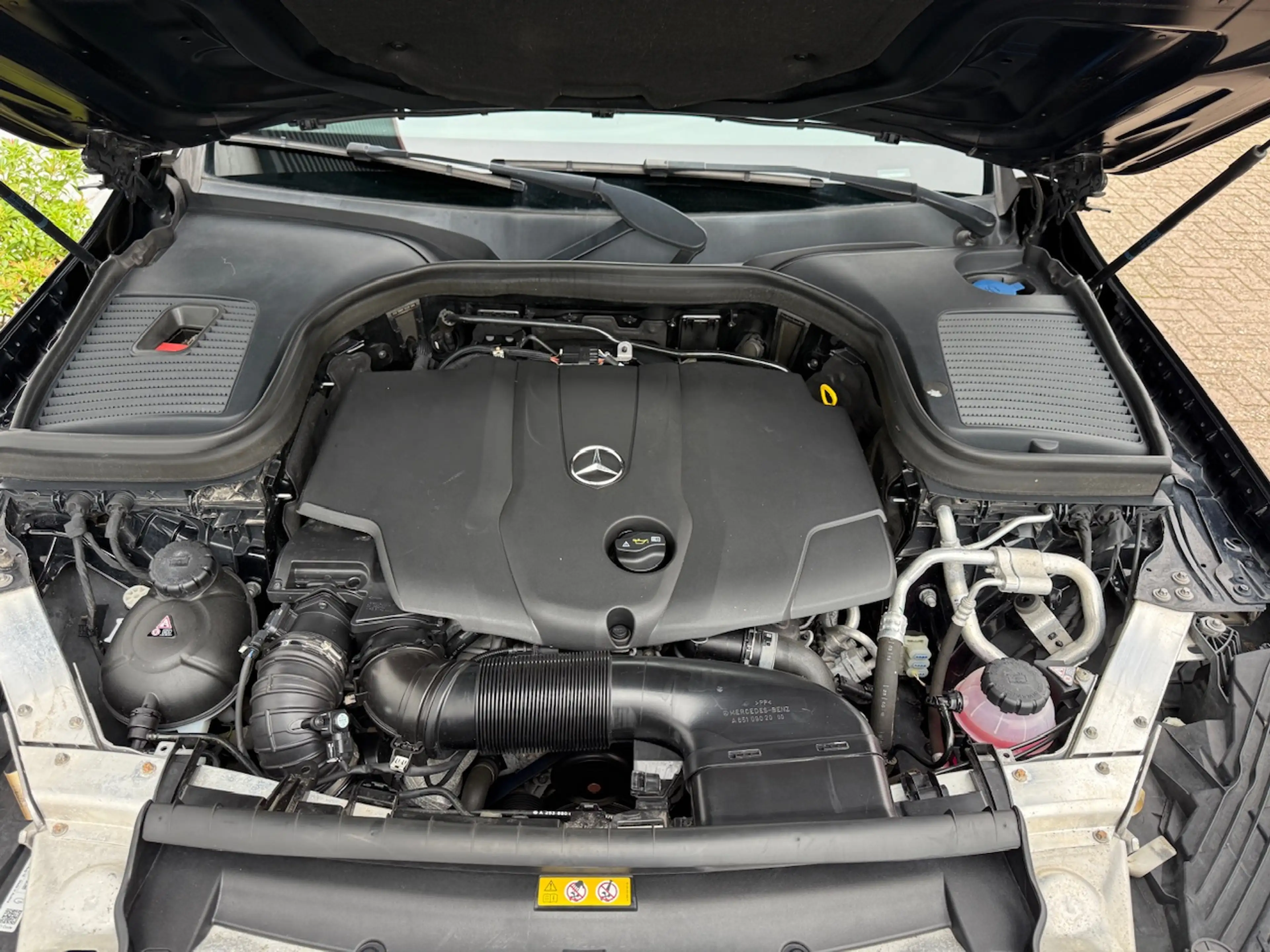 Mercedes-Benz GLC 250 GLC 250D 4 Matic AMG/ Grijs kenteken ombouw/ Trekh — photo 31