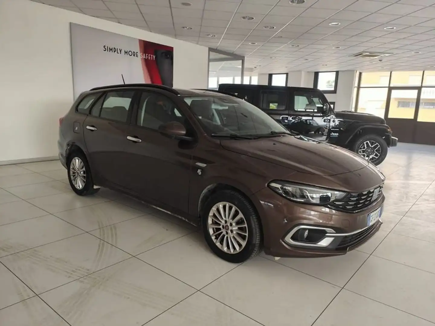 Fiat Tipo 1.6 Mjt S&S SW Business Brons - 1