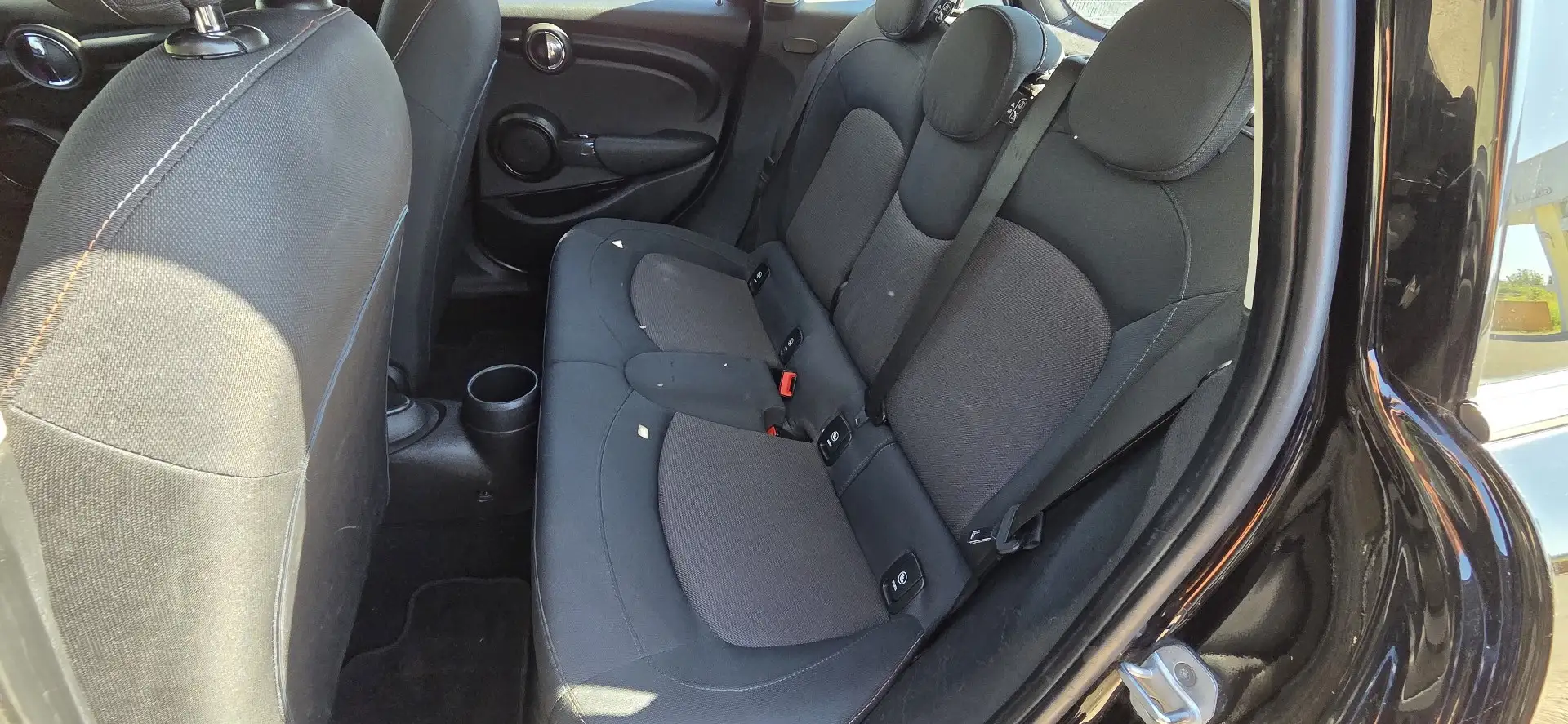 MINI One Mini IV F55-F56 1.2 5p auto VALUTO PERMUTA Nero - 2