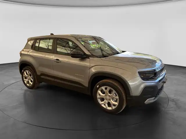 Jeep Avenger view 5