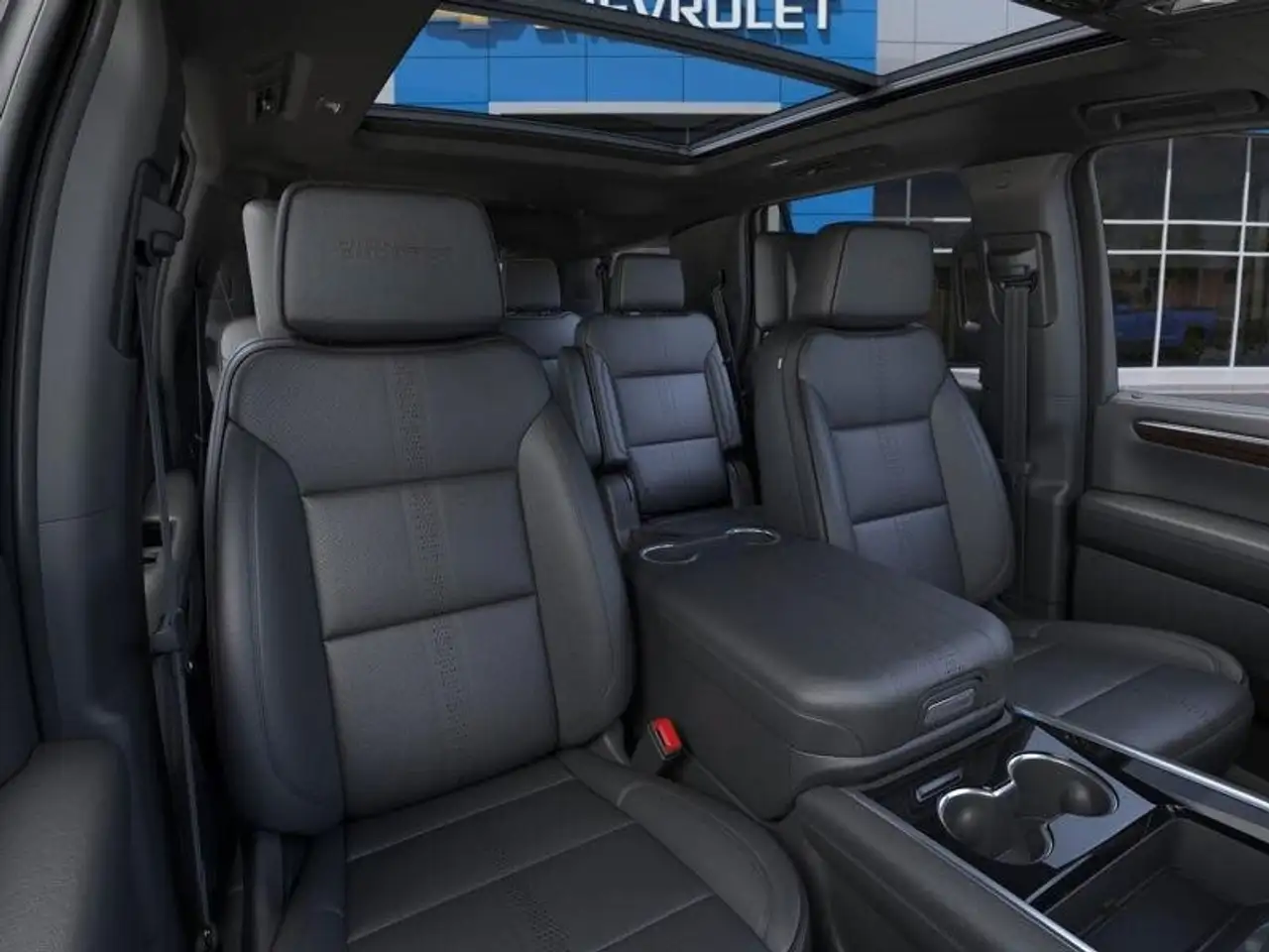 Chevrolet Tahoe снимка Chevrolet Tahoe