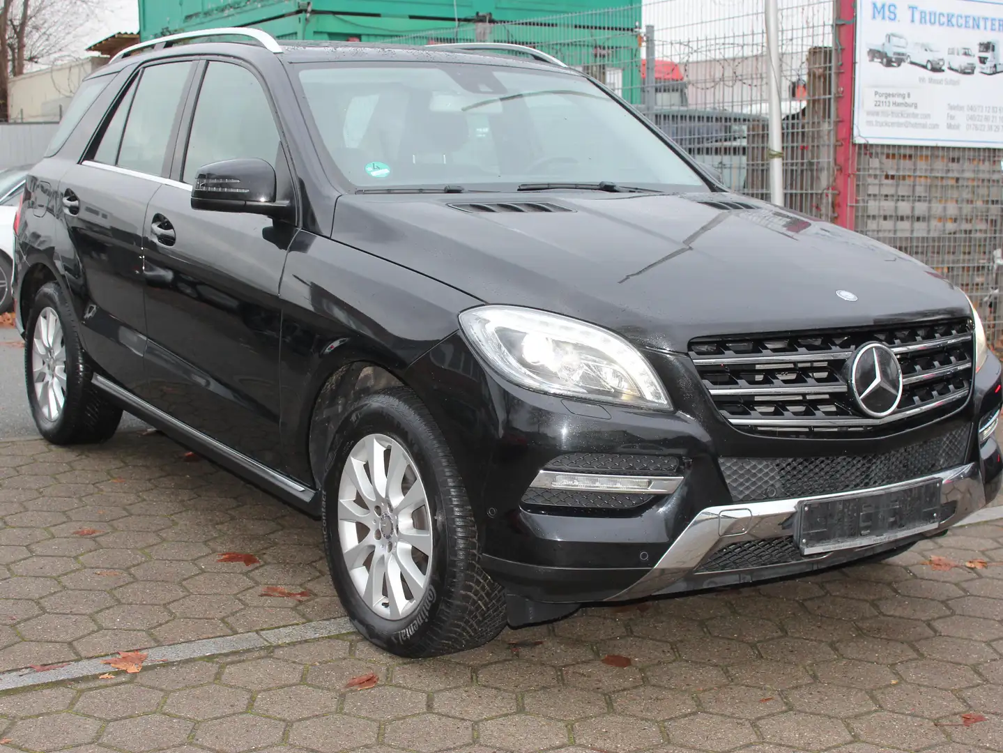 Mercedes-Benz ML 350 M-Klasse Diesel BlueTEC 4MATIC 7G-TRONIC Negru - 2