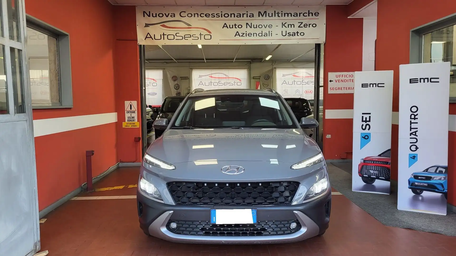 Hyundai KONA Kona HEV 1.6 DCT XLine+ Grau - 2