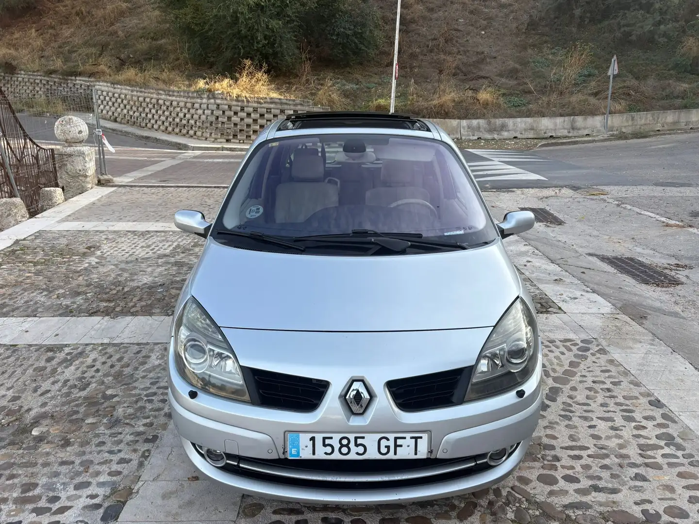 Renault Scenic Scénic 1.9DCI Adventure - 1