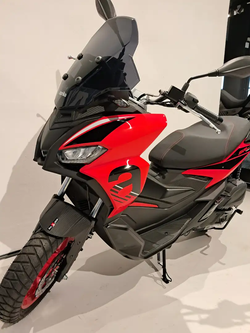 Aprilia SR GT 200 Sport ABS Rojo - 2