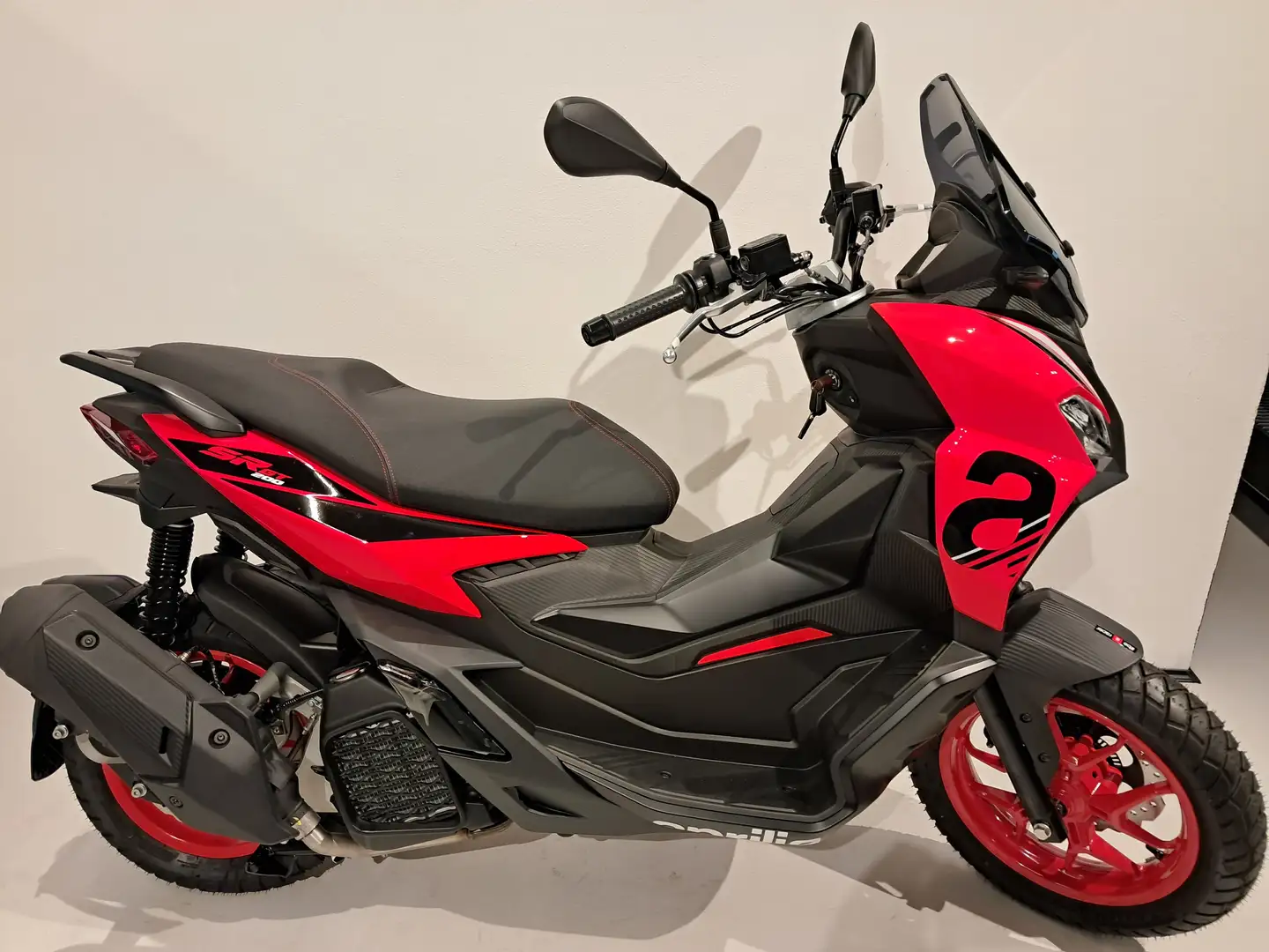 Aprilia SR GT 200 Sport ABS Rojo - 1