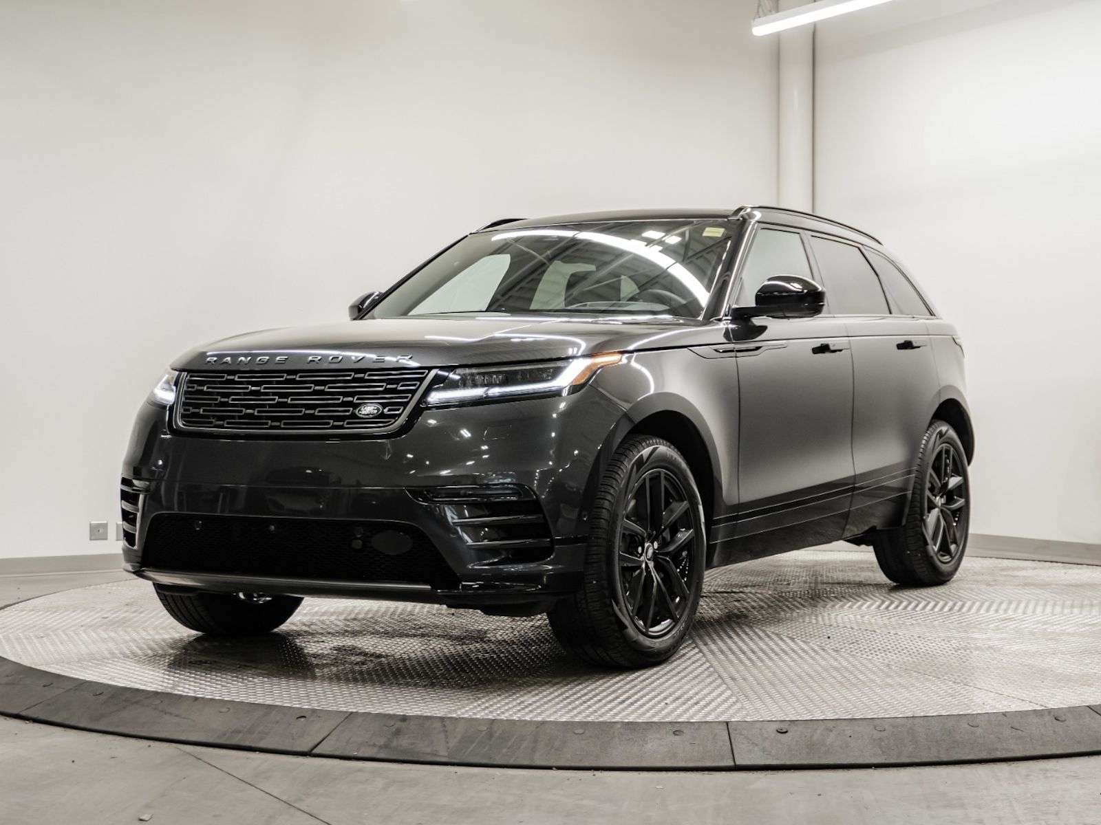 2026 Land Rover Range Rover Velar DYNAMIC SE | DEMO SAVINGS | TECH PKG