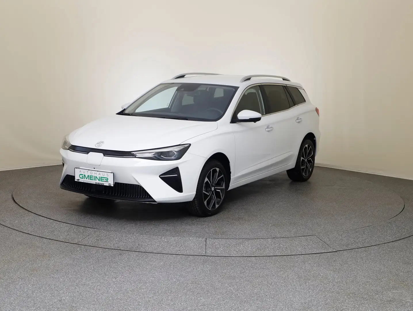 MG MG5 Luxury Weiß - 1