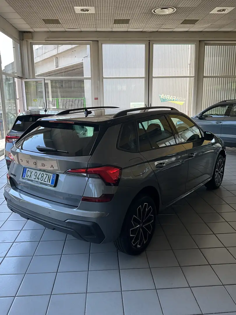 Skoda Kamiq Kamiq 1.0 tsi Style 115cv dsg Grijs - 2