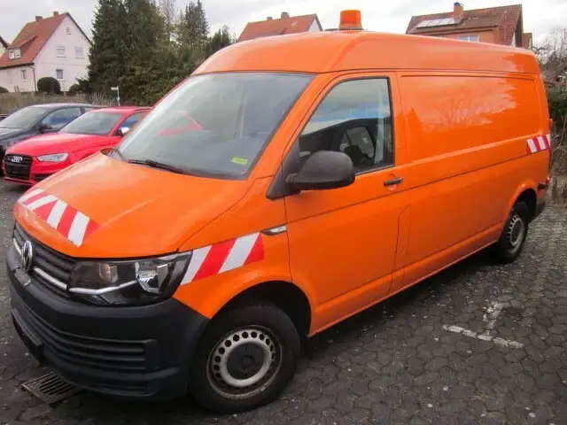 Volkswagen T6 Transporter Kasten Mittelhochdach, Klima, eFH, ZV, Sonderfahrz