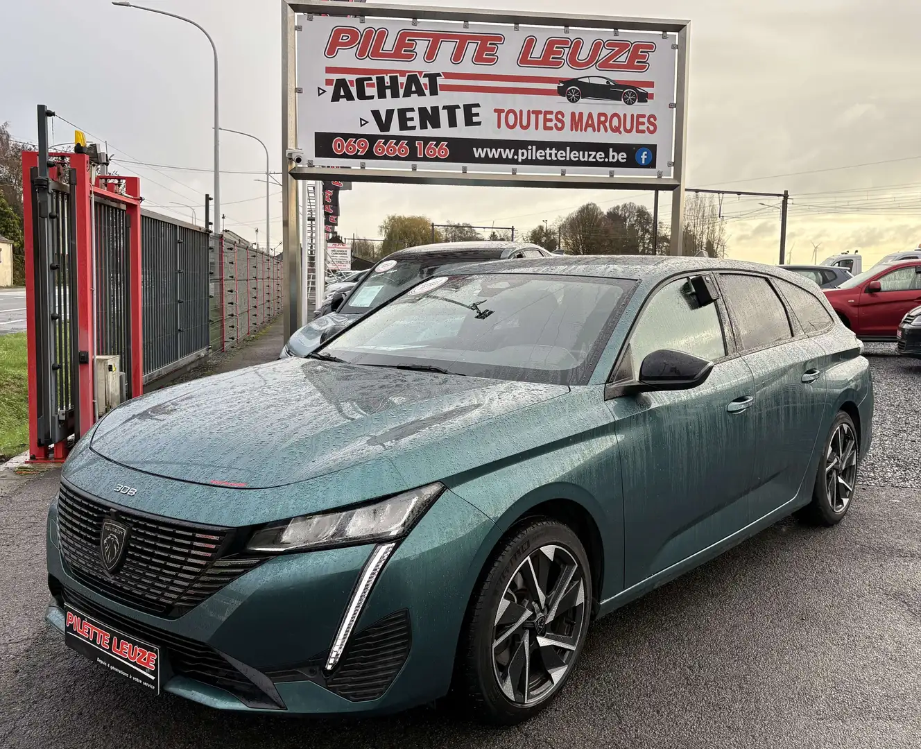 Peugeot 308 308 1.5 BlueHDi Allure Pack S Groen - 1