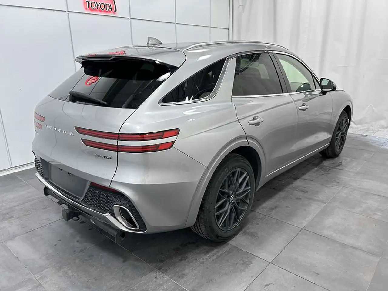 Genesis GV70 photo Genesis GV70