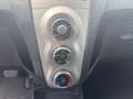 Toyota Yaris 1.3 AUTOMAAT airco, elektr ramen, APK 30-8-2026 Серый - thumbnail 12