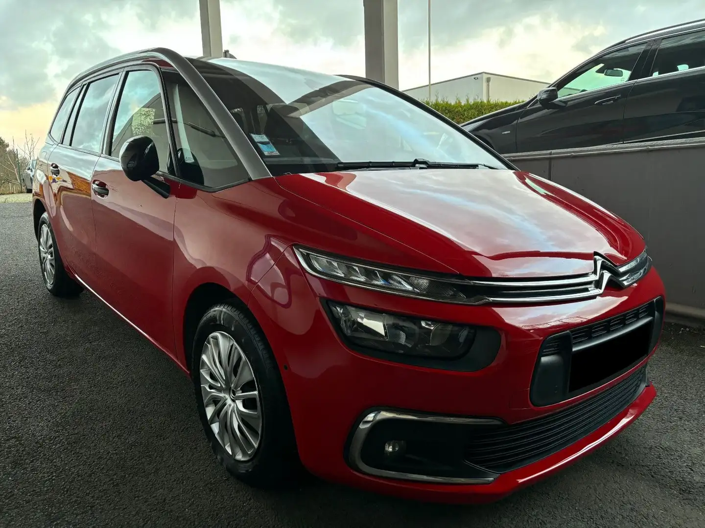 Citroen C4 SpaceTourer Grand C4 Spacetourer 1.5 BlueHDI 96 kW*7 Sitze Rojo - 2