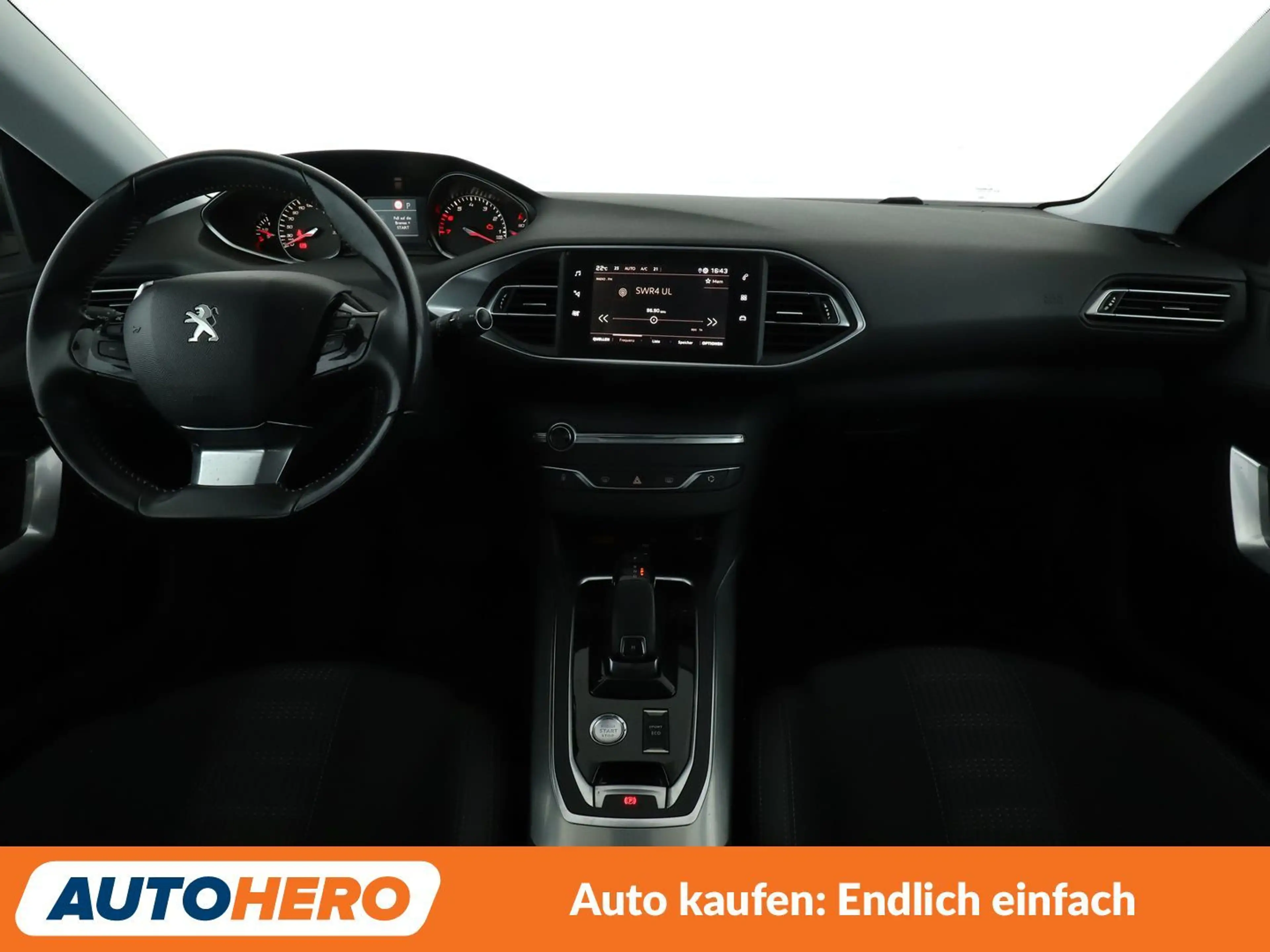 Peugeot 308 1.2 e-THP Allure — photo 12