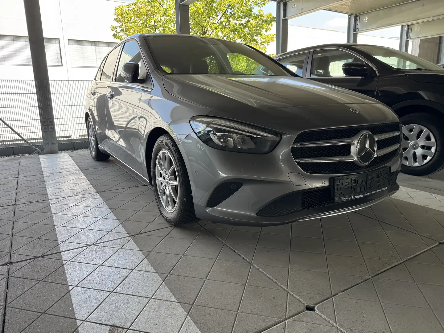 Mercedes-Benz B 200 - 1