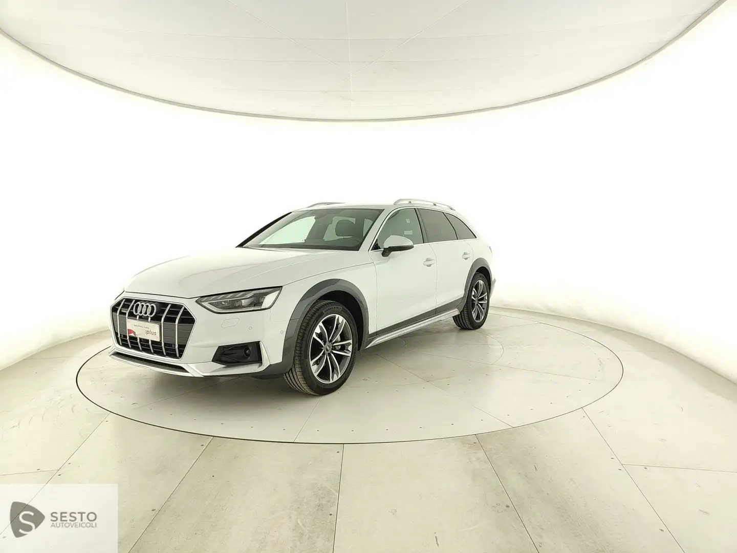 Audi A4 allroad A4 V 2019 Allroad Quattro 40 2.0 tdi mhev Identit Bianco - 1
