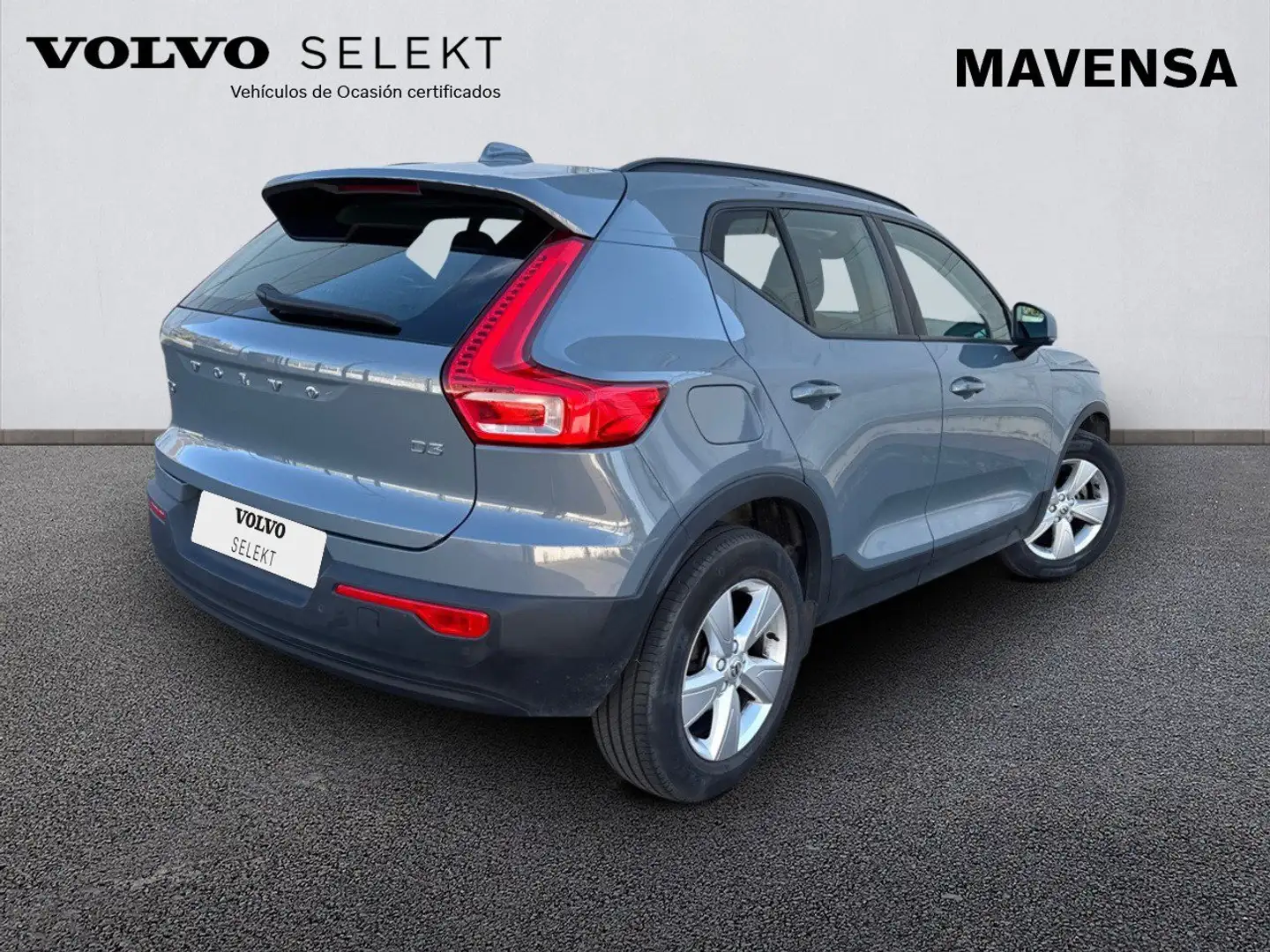 Volvo XC40 2.0 D3 150cv Gris - 2