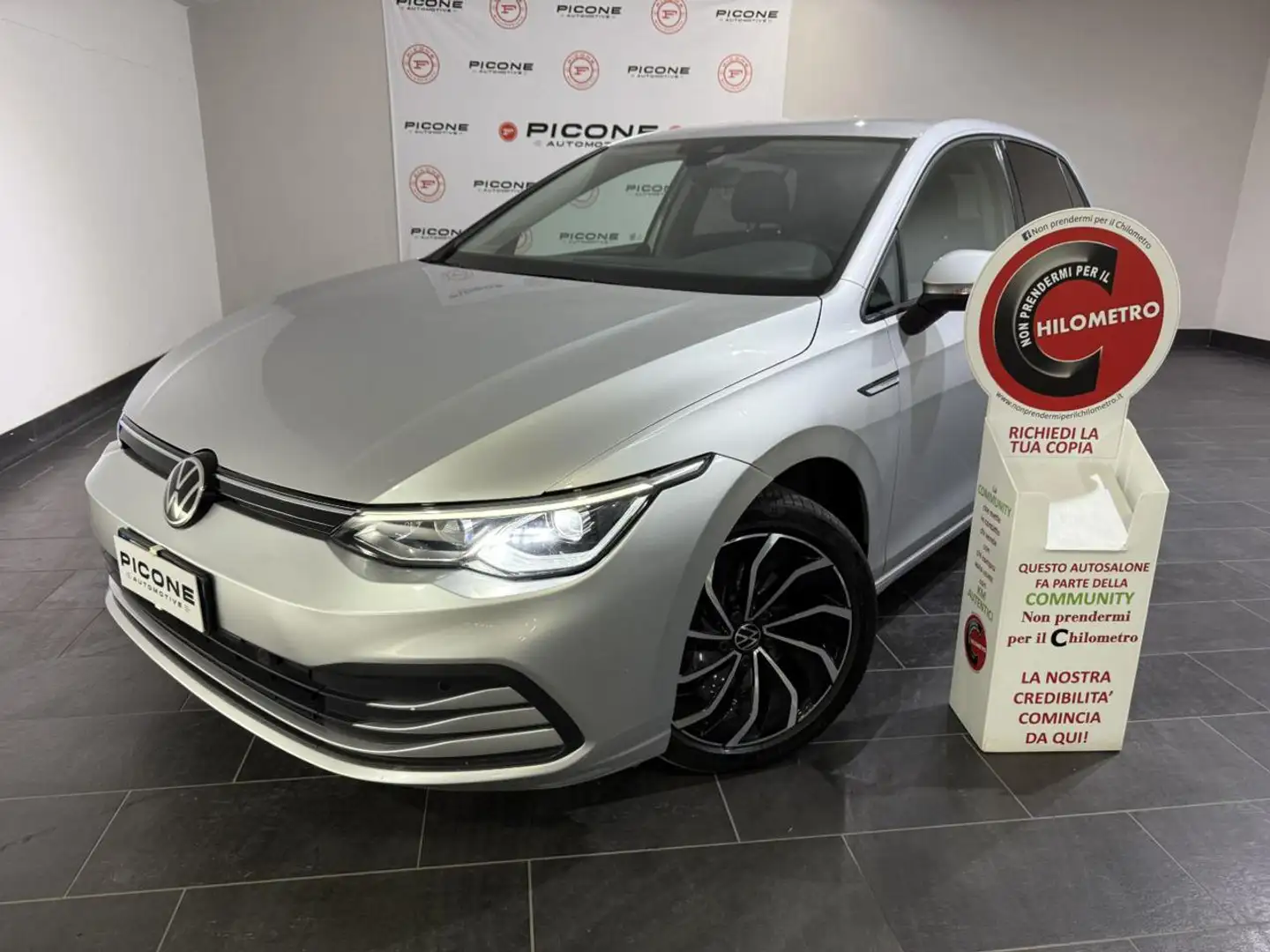 Volkswagen Golf 2.0 TDI 1st Edition Life Grigio - 1