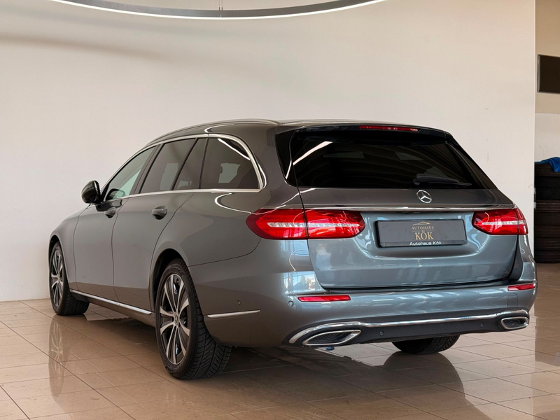 Mercedes-Benz E 400 T-Modell d 4Matic PANO ACC 360 Burmester V — photo 9