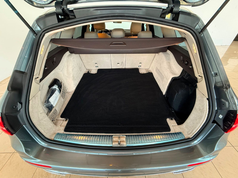 Mercedes-Benz E 400 T-Modell d 4Matic PANO ACC 360 Burmester V — photo 15