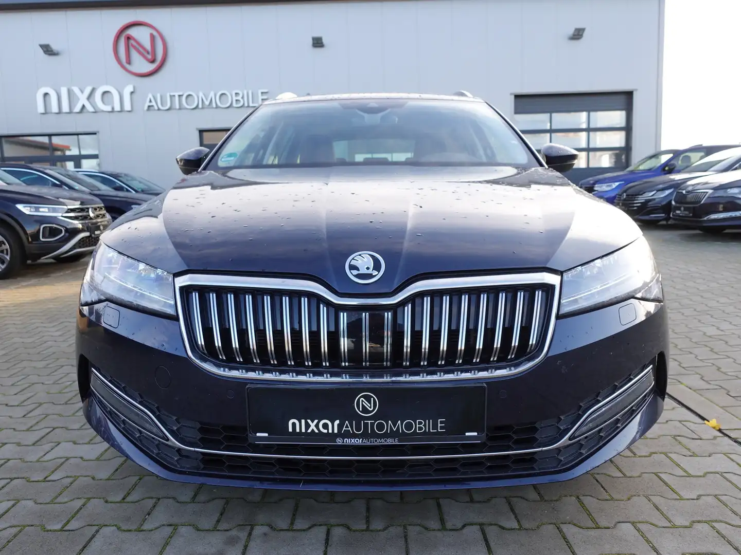 Skoda Superb 2,0 TDI Combi Style DSG/AHK/DigiTacho/Memory Blau - 2