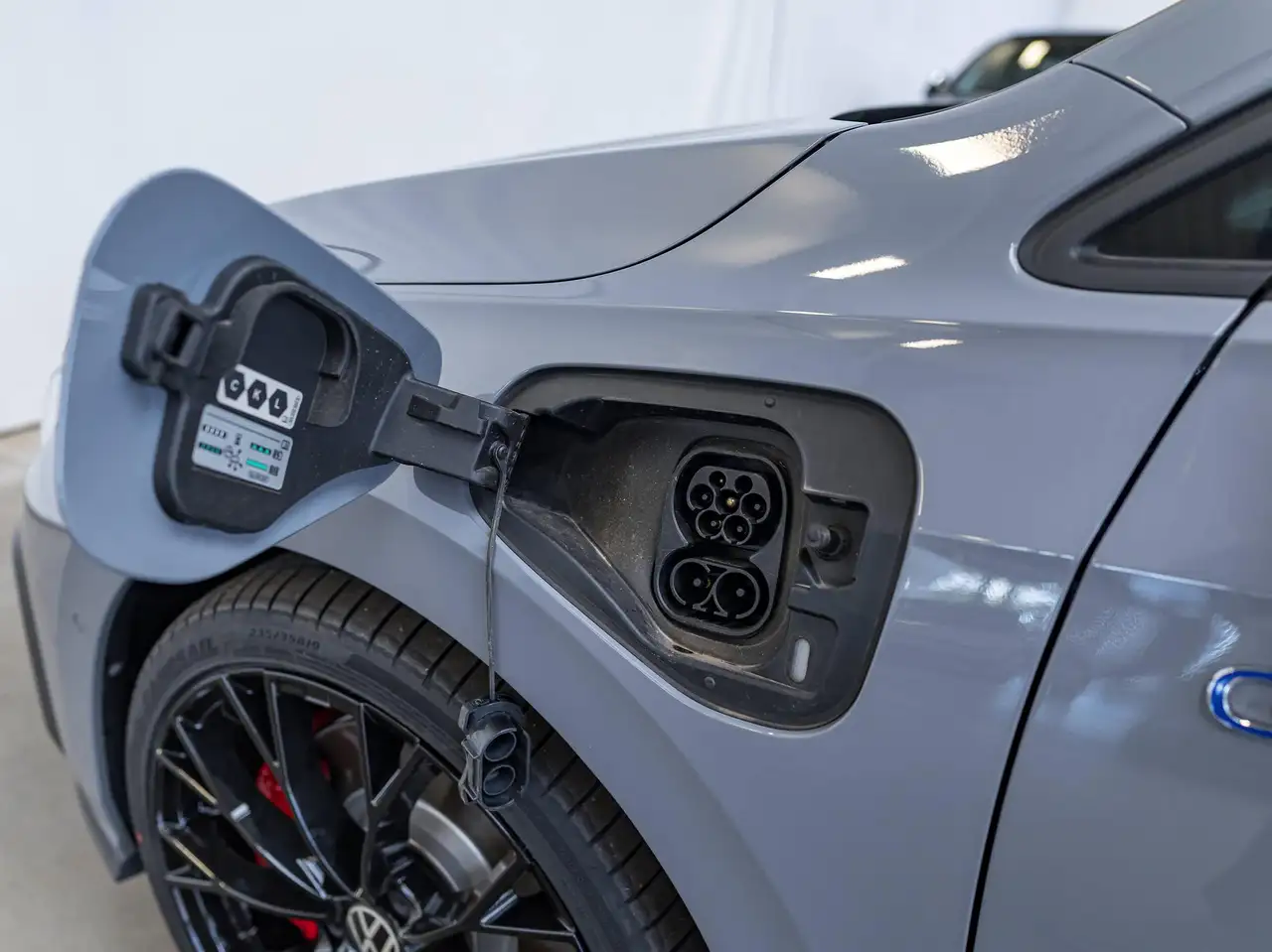 Volkswagen Golf PHEV 360° HEAD-UP PANO IQ-LIGHTS ACC LA HEATED-SEATS AMBIENTLIGHT, миниатюра 10
