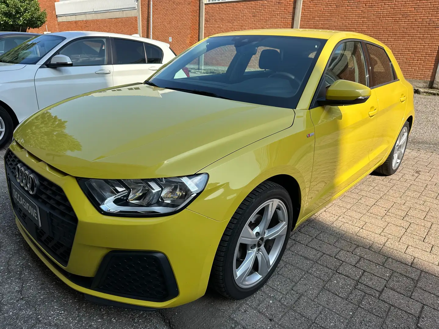 Audi A1 A1 II Sportback 25 1.0TFSI S- Line Edition Or - 1