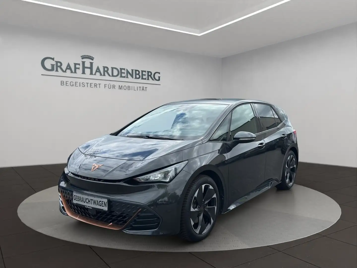 CUPRA Born AR - Heat Pump - Below Zero - Pilot M Grau - 1