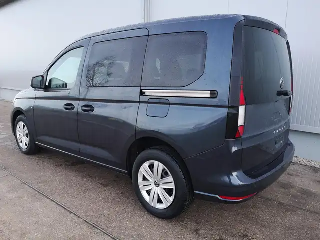 Volkswagen Caddy view 2
