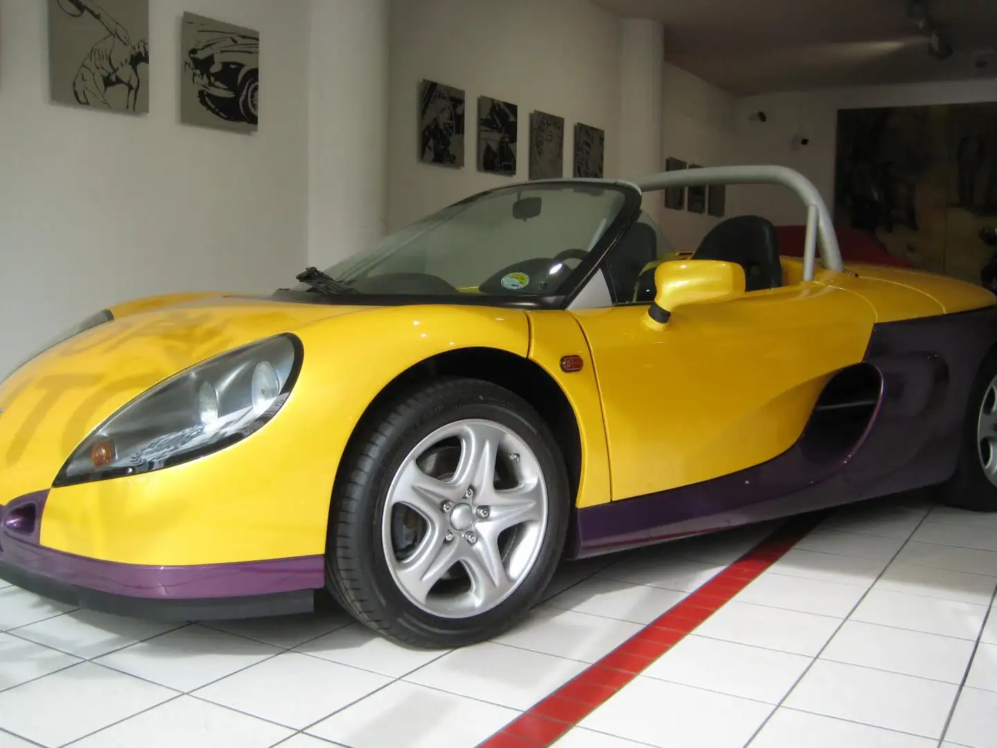 Renault Spider 2.0 16v 9000km! Erstbesitz! Amarillo - 2