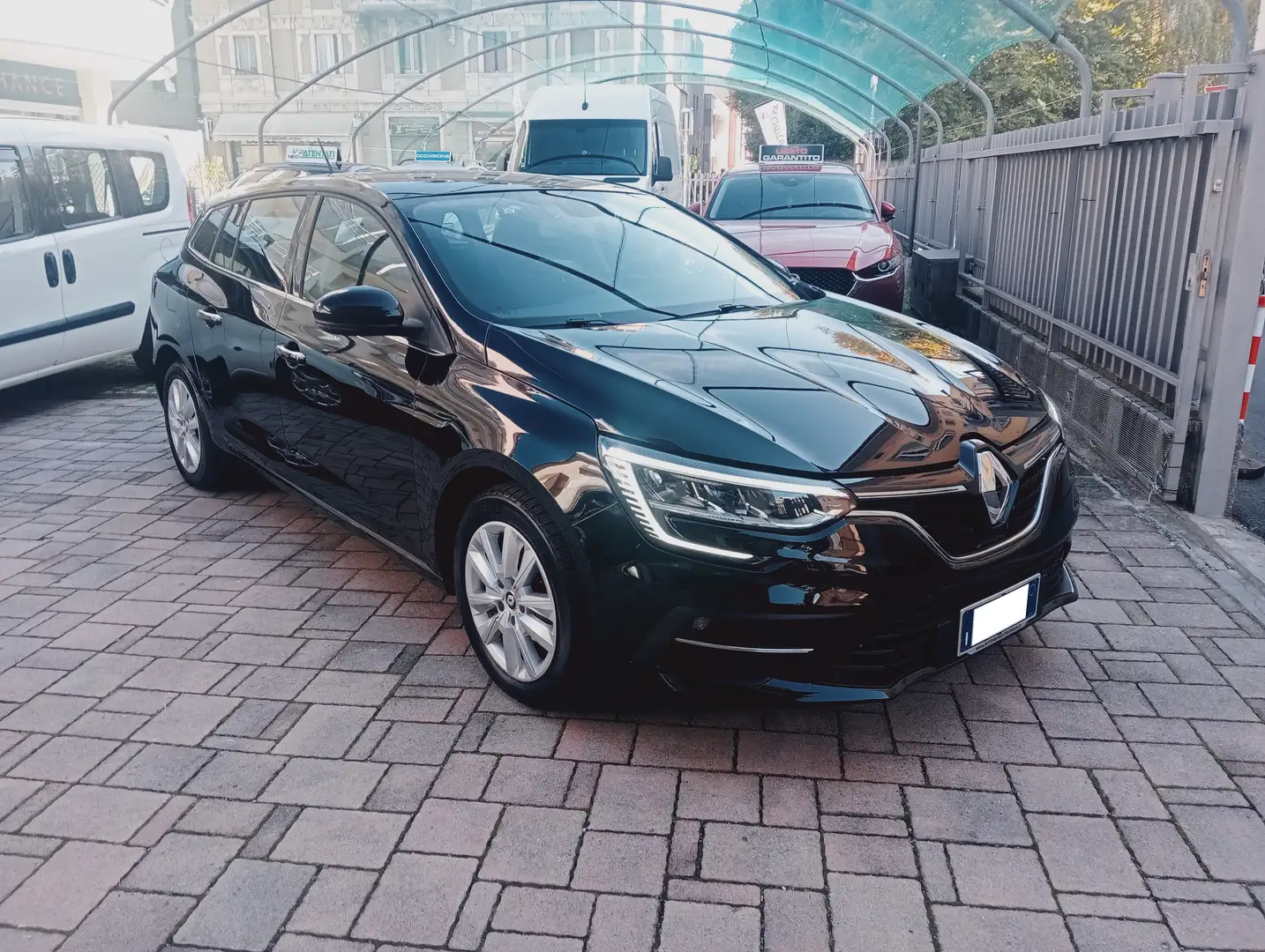 Renault Megane Megane Sporter 1.5 blue dci Equilibre 115cv edc Nero - 2