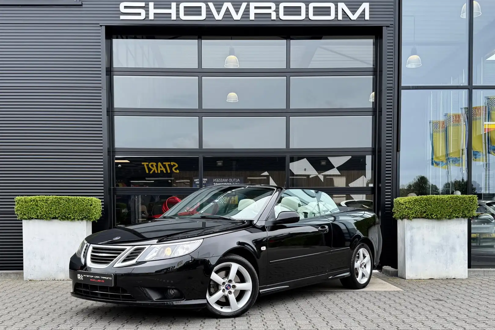 Saab 9-3 Cabrio 2.0 T, 200pk, Automaat, Gedocumenteerd, Hir Schwarz - 2