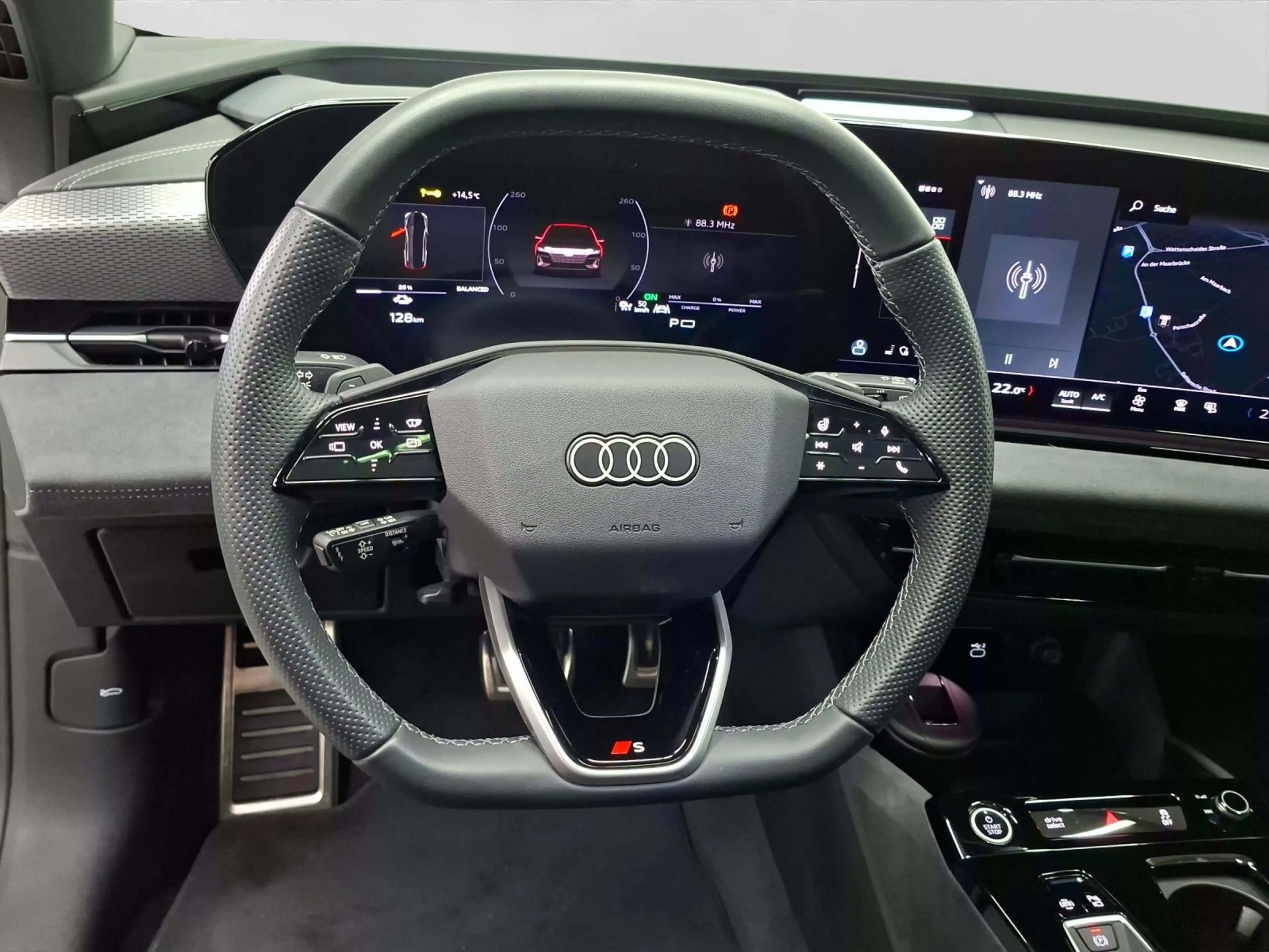 Audi A6 e-tron performance S LINE LM21 PANO eSI — photo 9