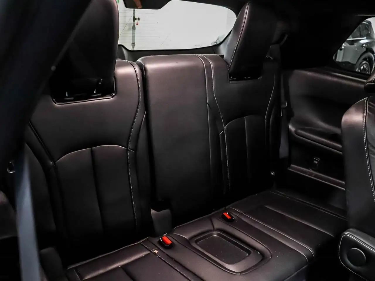 Infiniti QX60 снимка Infiniti QX60