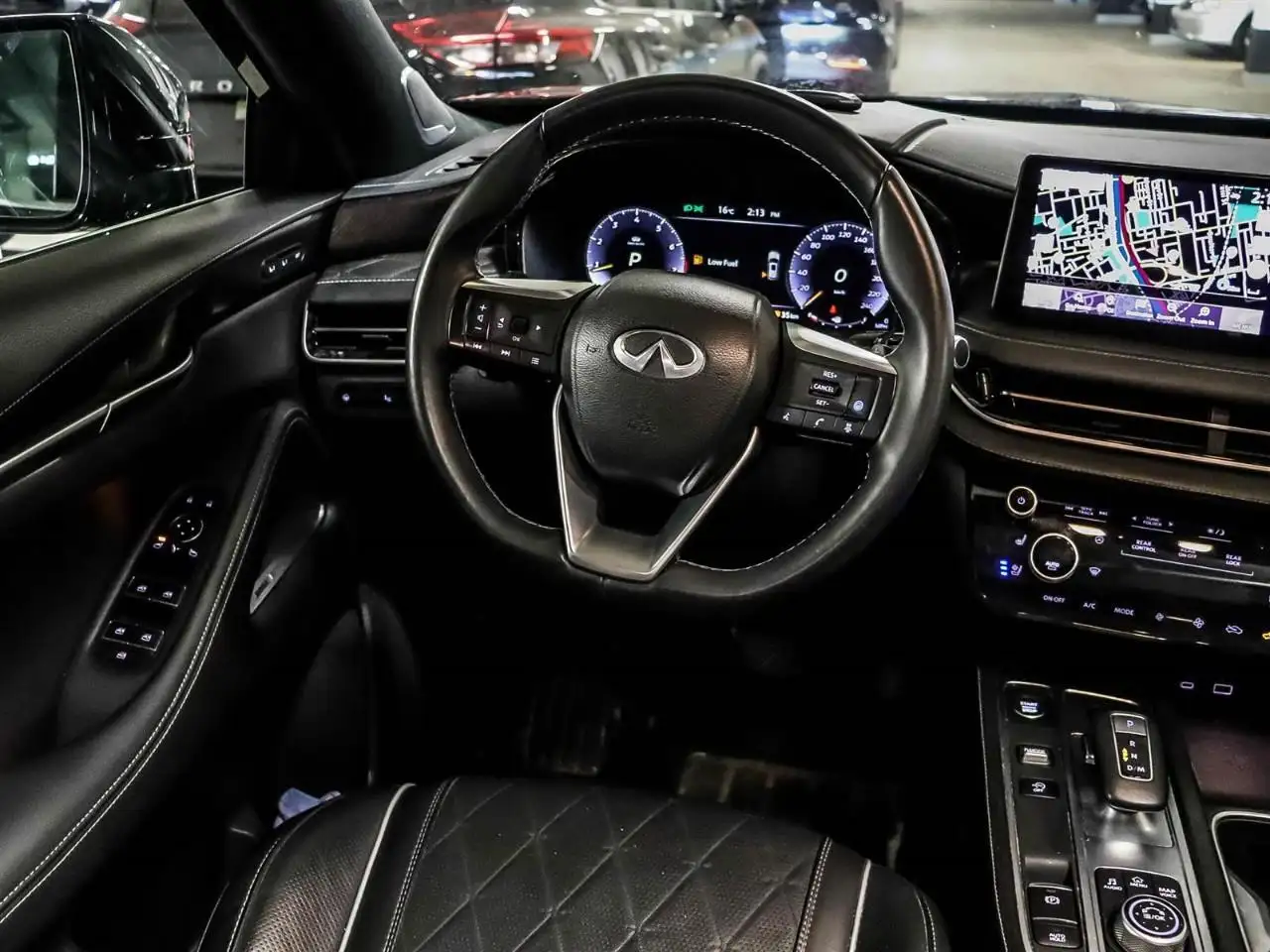 Infiniti QX60 снимка Infiniti QX60