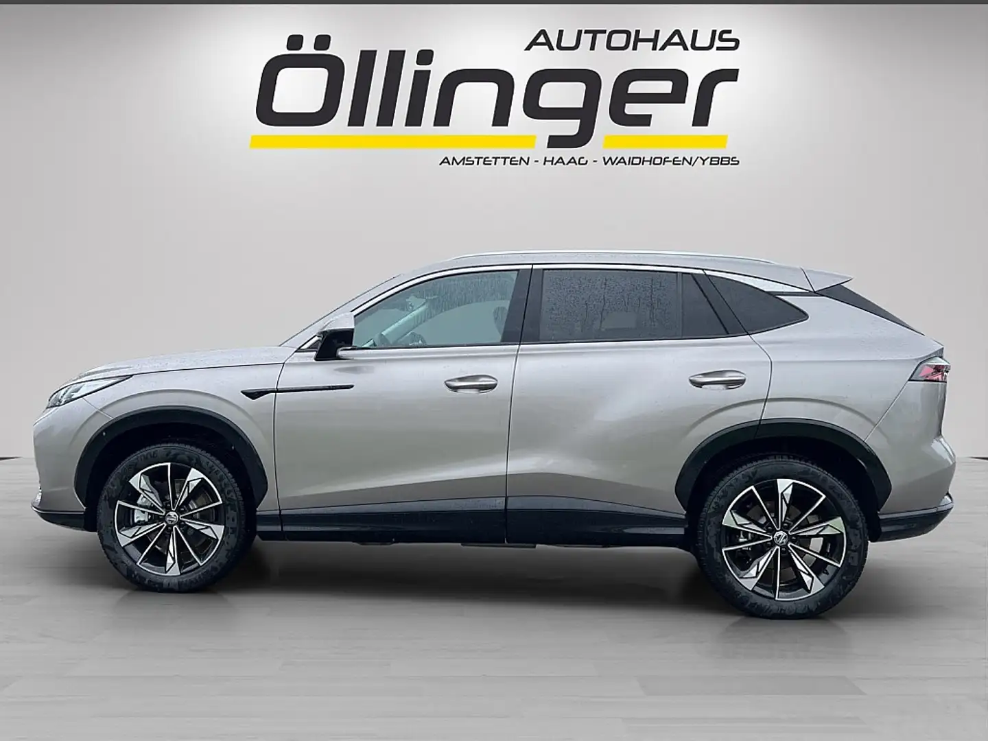 MG HS Hybrid+ Comfort Aut. GRATIS WINTERRÄDER!!! Silber - 2