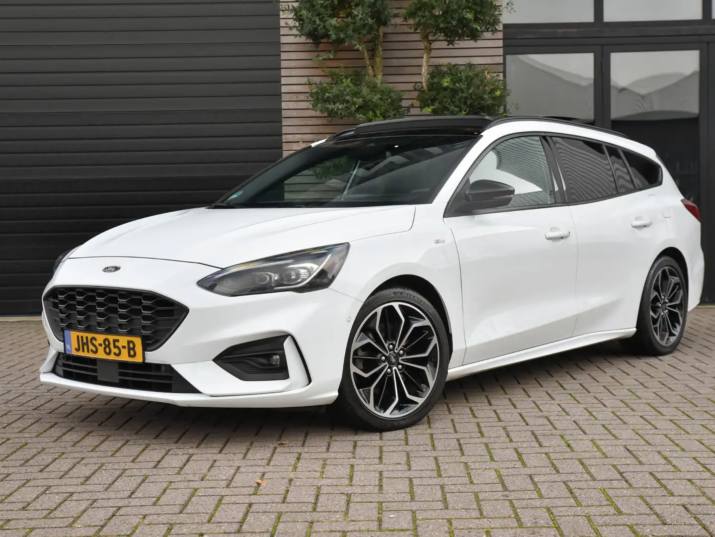 Ford Focus Wagon 1.5 EcoBoost ST Line Business Wit - 1