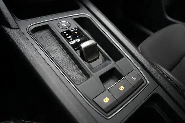 Cupra Formentor view 16