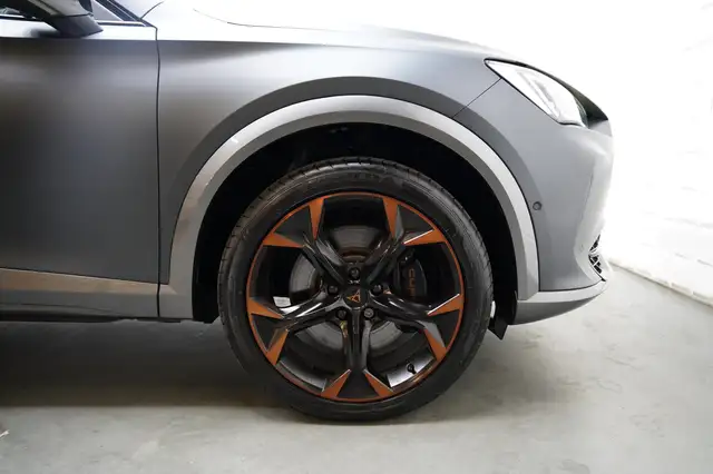 Cupra Formentor view 10