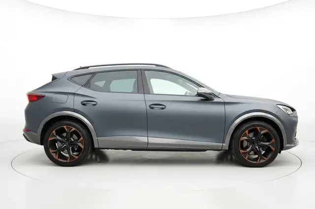 Cupra Formentor view 5