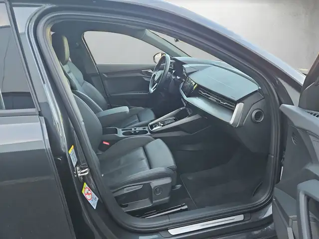 Audi A3 view 13