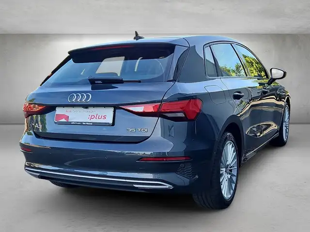 Audi A3 view 3