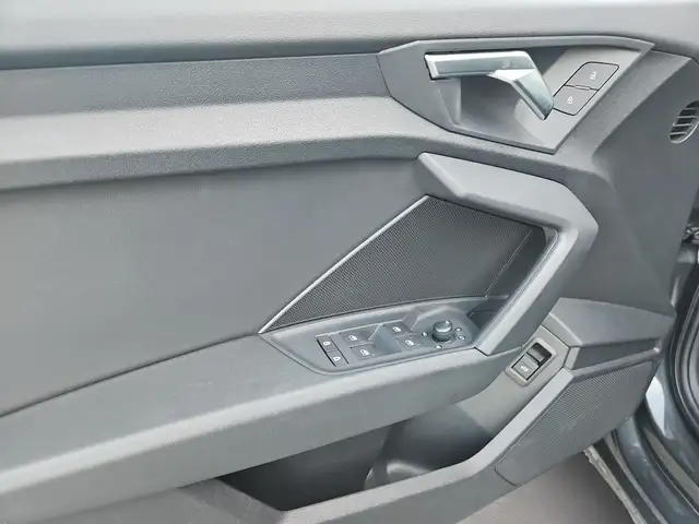 Audi A3 view 6